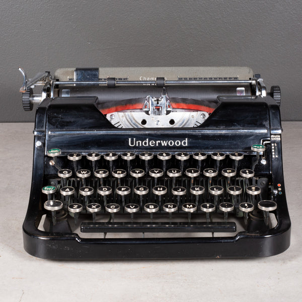 Antique Art Deco Portable Underwood Champion Typewriter c.1936