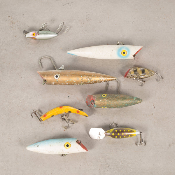 1940 s fishing lures Collection of Painted Wooden Fishing Lures c.1940