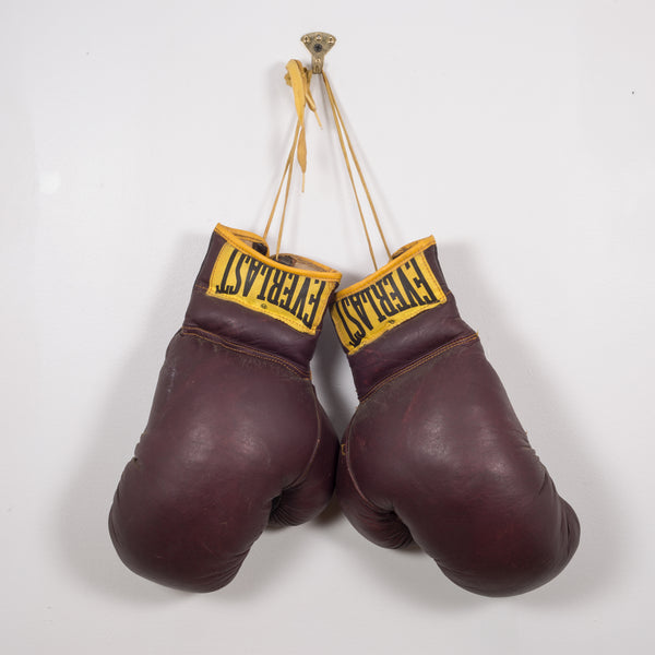 Leather Everlast Boxing Gloves c.1960 S16 Home