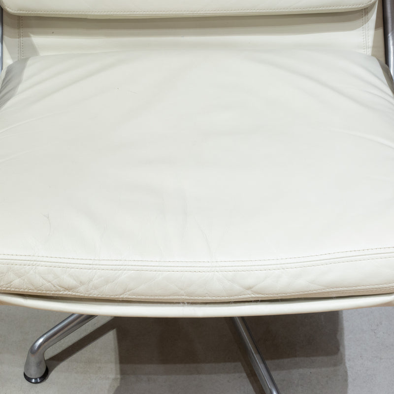 Eames Soft Pad Lounge Chairs in Ivory Leather by Herman Miller-Price per chair