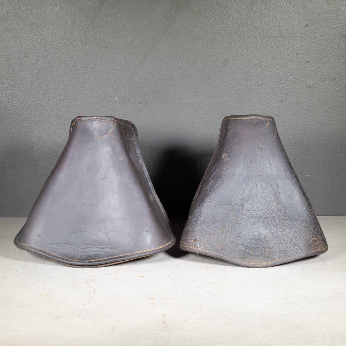 US-military-leather-stirrups-