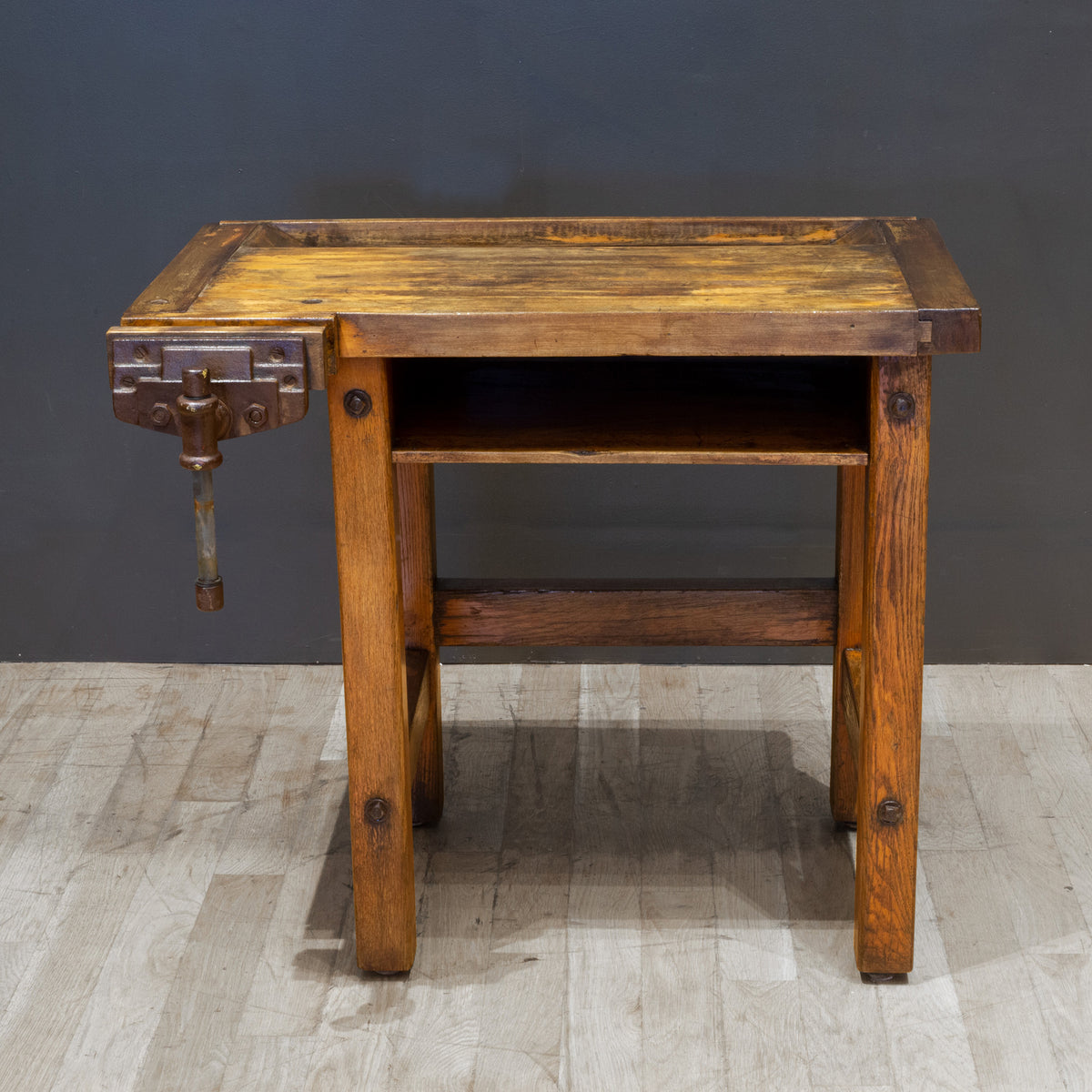 Early 20th c. Factory Scissor Lift Table c.1940 | S16 Home Early 20th c. Factory Scissor Lift Table c.1940 | S16 Home