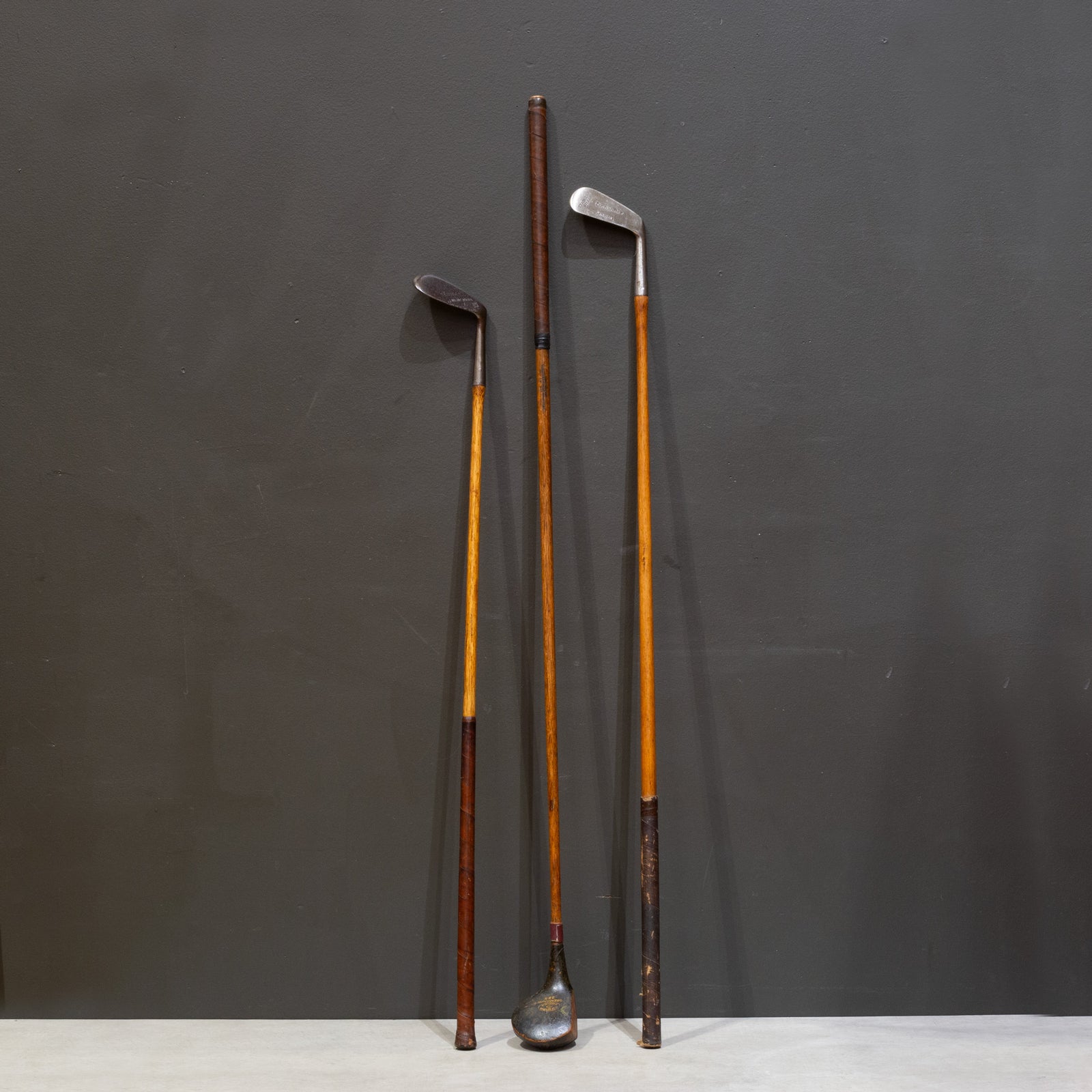 Anitique Wooden Golf Clubs c.1900 – S16 Home