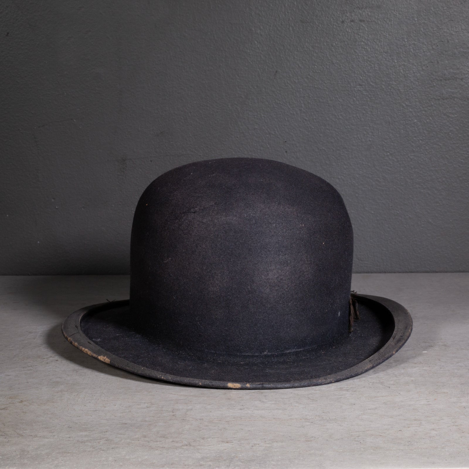 antique-bowler-hat-1920- 