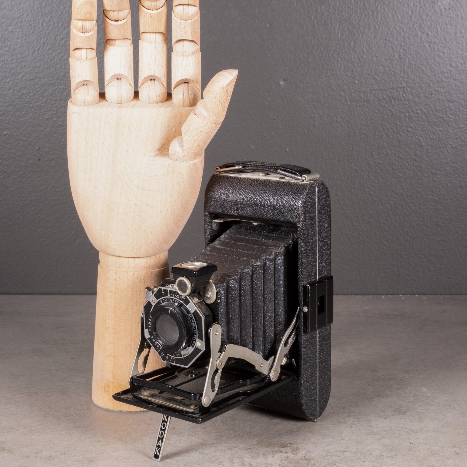 antique-kodak-junior-six-20-