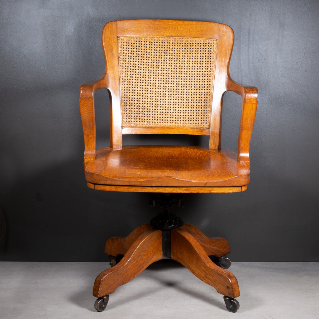 Antique Adjustable Milwaukee Chair Company Swivel Desk Chair c