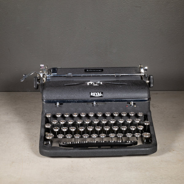 Antique Royal Aristocrat Typewriter c.1939