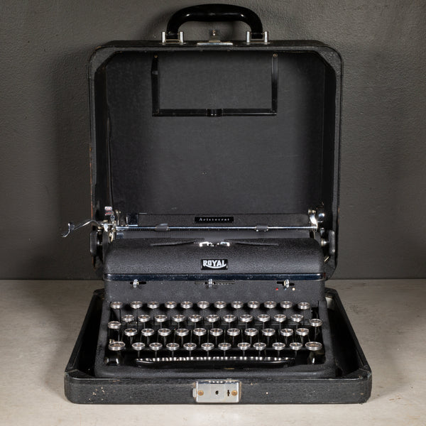 Antique Royal Aristocrat Typewriter c.1939