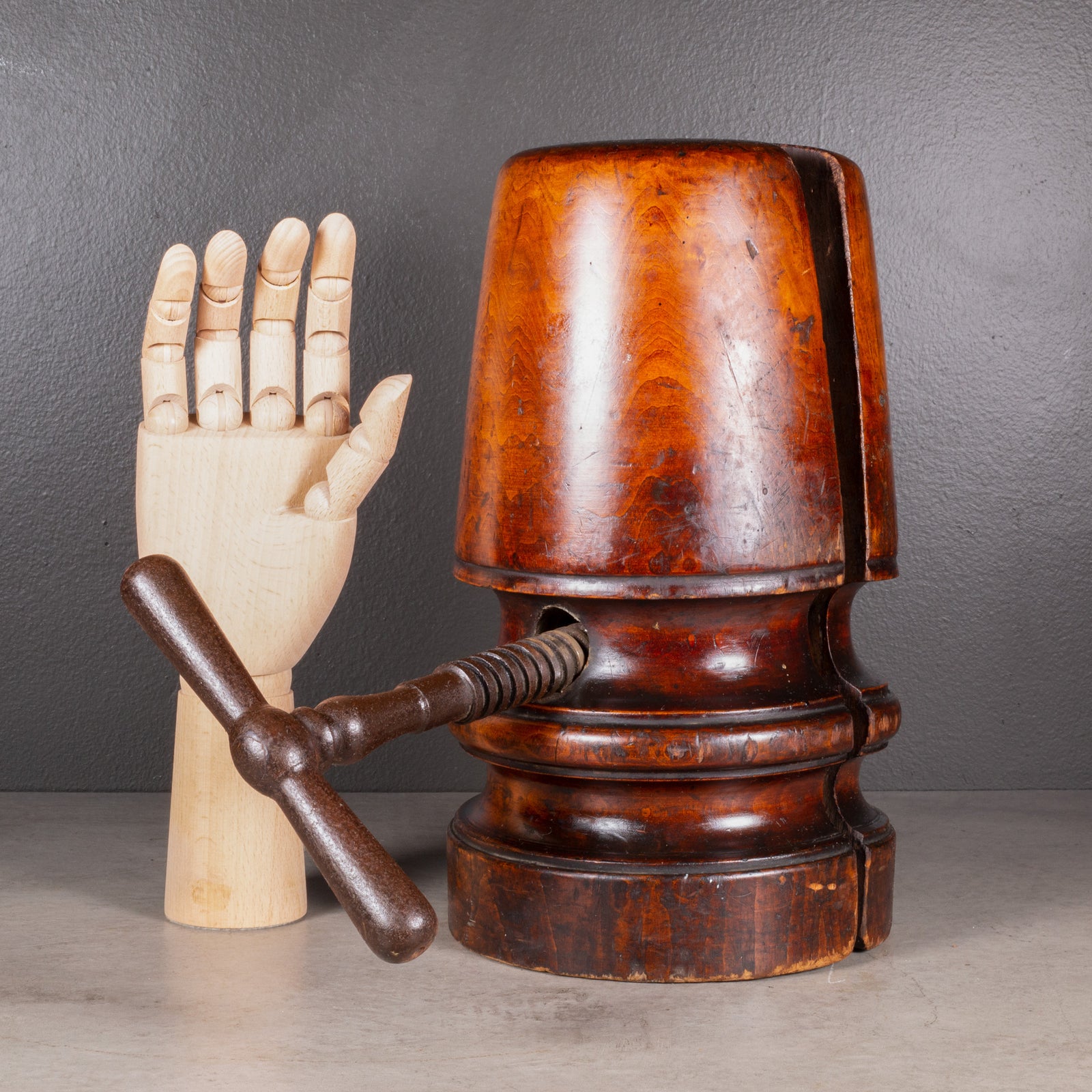 antique-wooden-hat-stretcher-  display picture 1