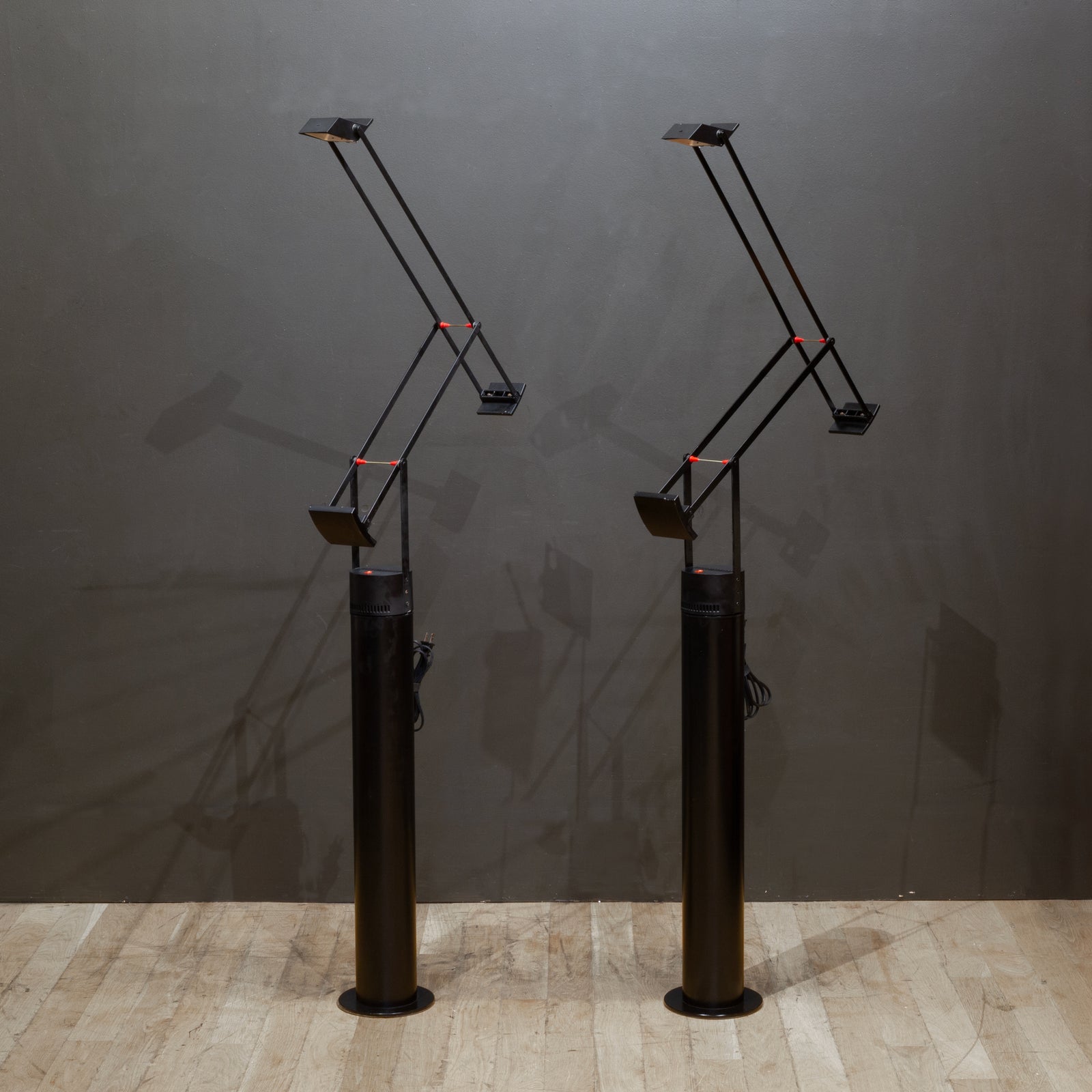 artemide-tizio-floor-lamps-