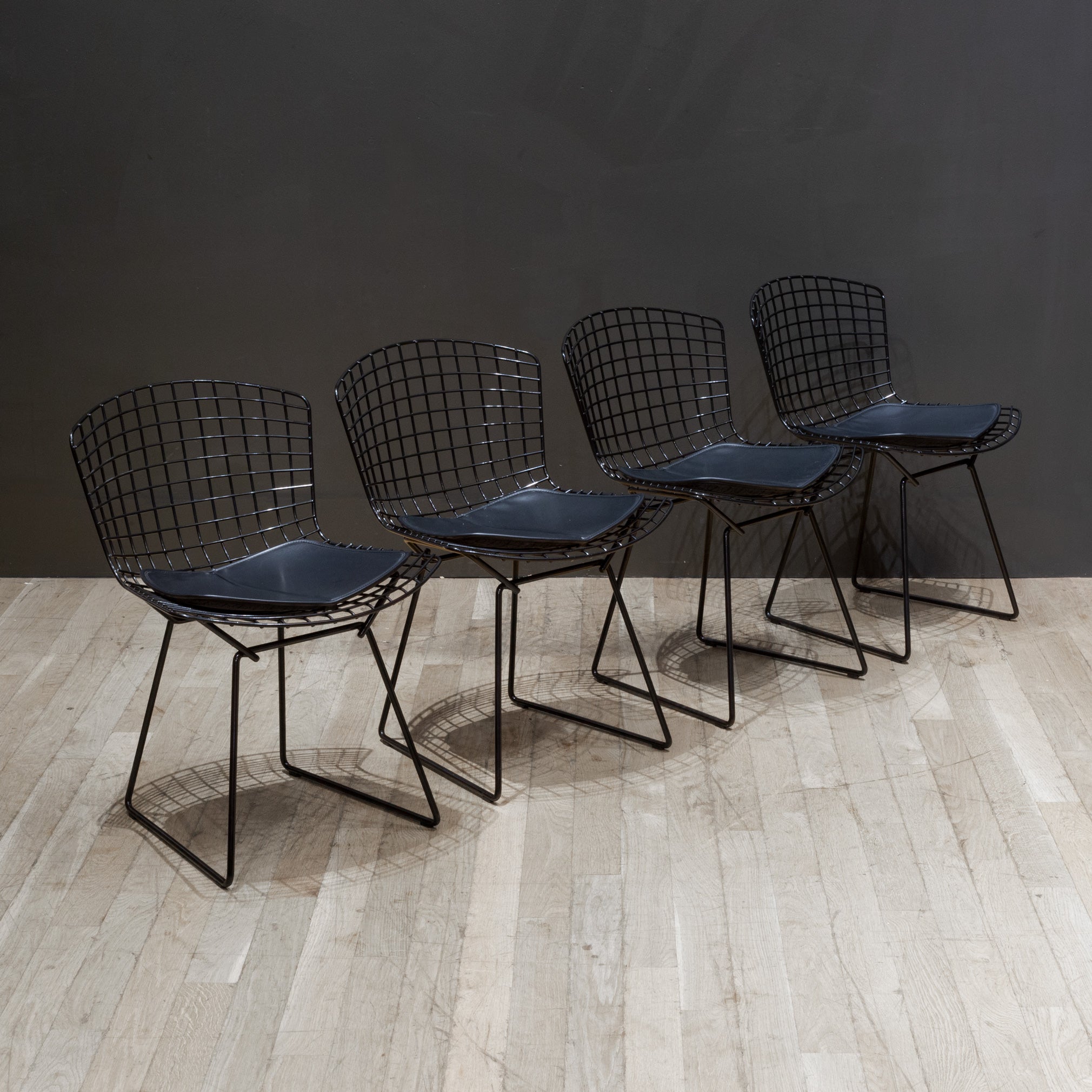 bertoia side chair with back pad & seat cushion