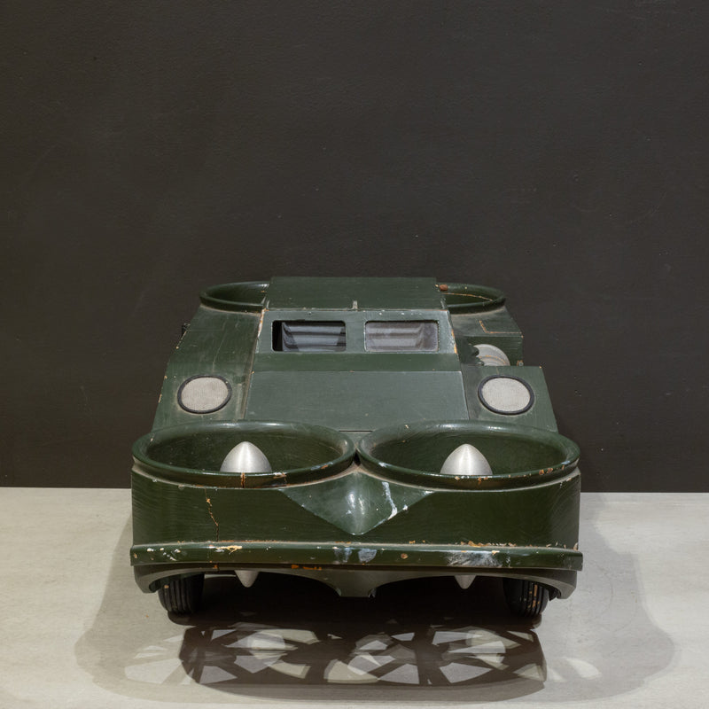 Mid-century British Military Concept Vehicle Model "Vickers-Armstrong" c.1950