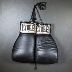 Vintage Leather Everlast Training Boxing Gloves