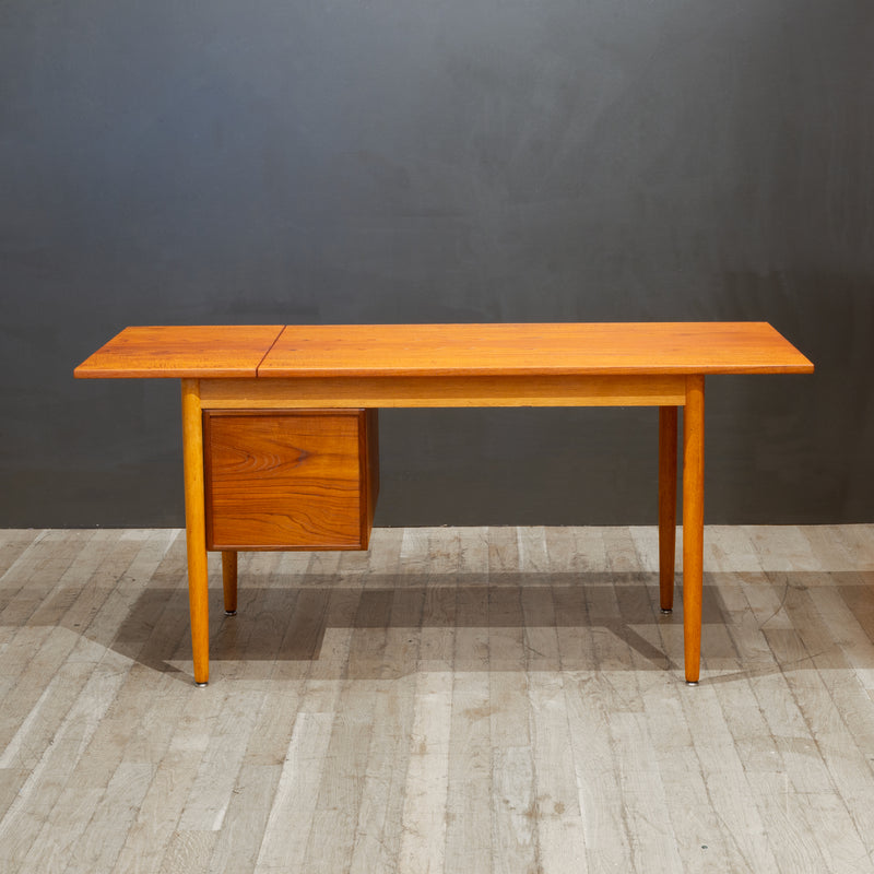 Mid-century Teak Expandable Desk with Sliding Drawers, Denmark c.1960