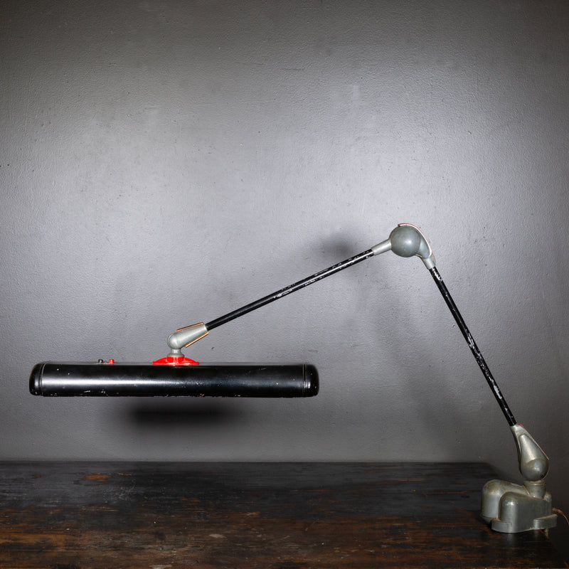 Art Deco Style Flexo Industrial Task Lamp c.1942