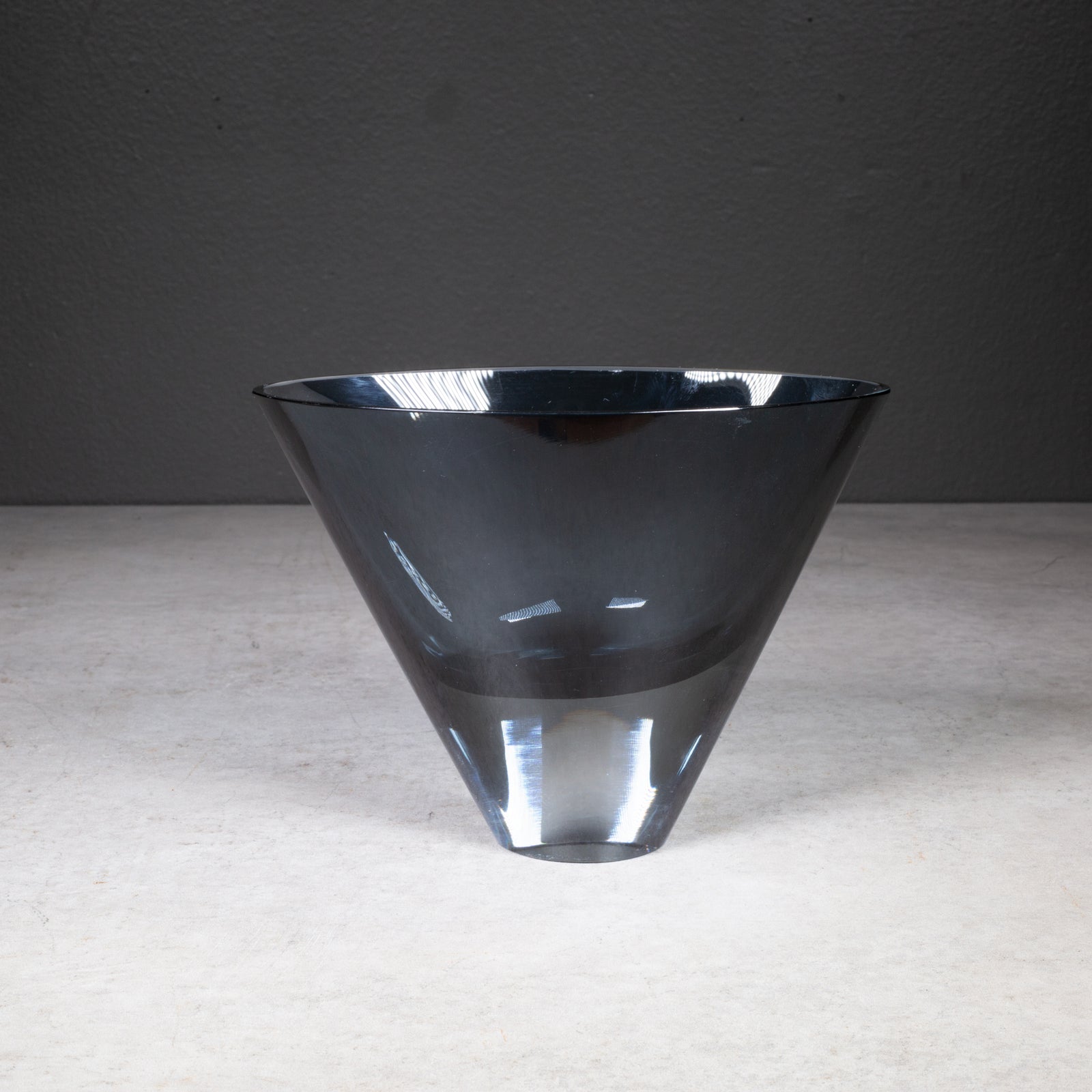 Kaj Franck Smoked Grey Cased Blown Glass Vase, Finland c.1958