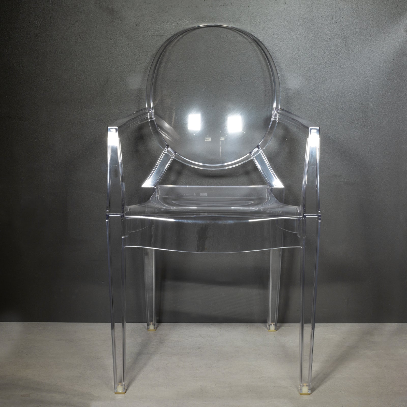 Kartell Louis Ghost スモークチェア Kartell - Louis Ghost | Connox