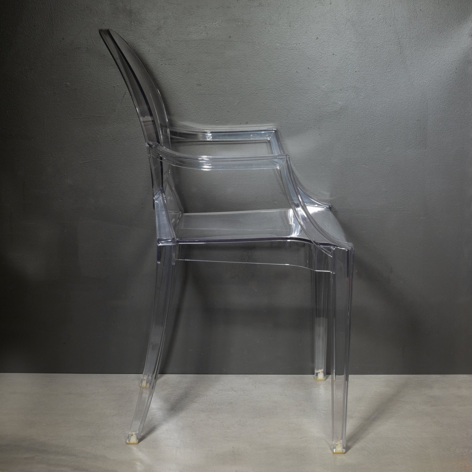 louis-ghost-armchair-kartell-