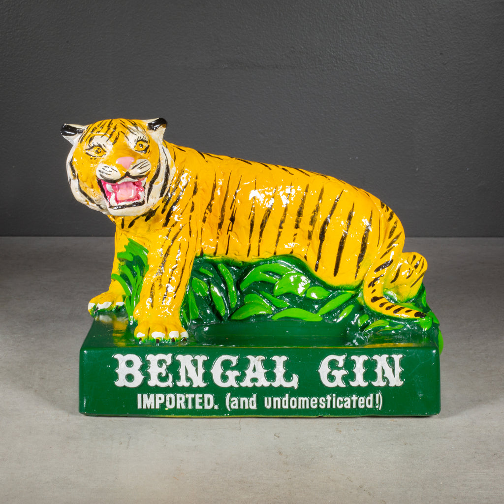 BENGAL GIN 古酒　未開栓　3 Mid-century Bengal Gin Advertising Bottle Display c.1950 | S16 Home