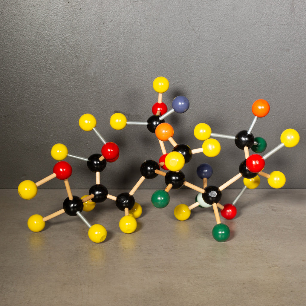 分子模型　ヴィンテージ　1950〜1960代物 midcentury-classroom-molecule-