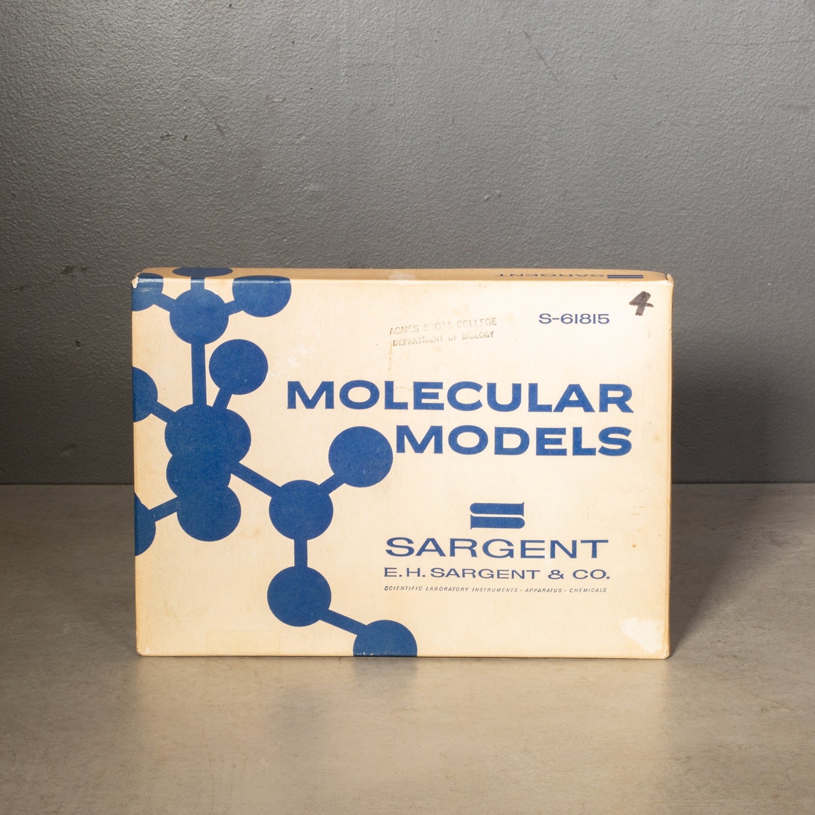 分子模型　ヴィンテージ　1950〜1960代物 Mid-century Classroom Molecule Model Kit c.1960 | S16 Home