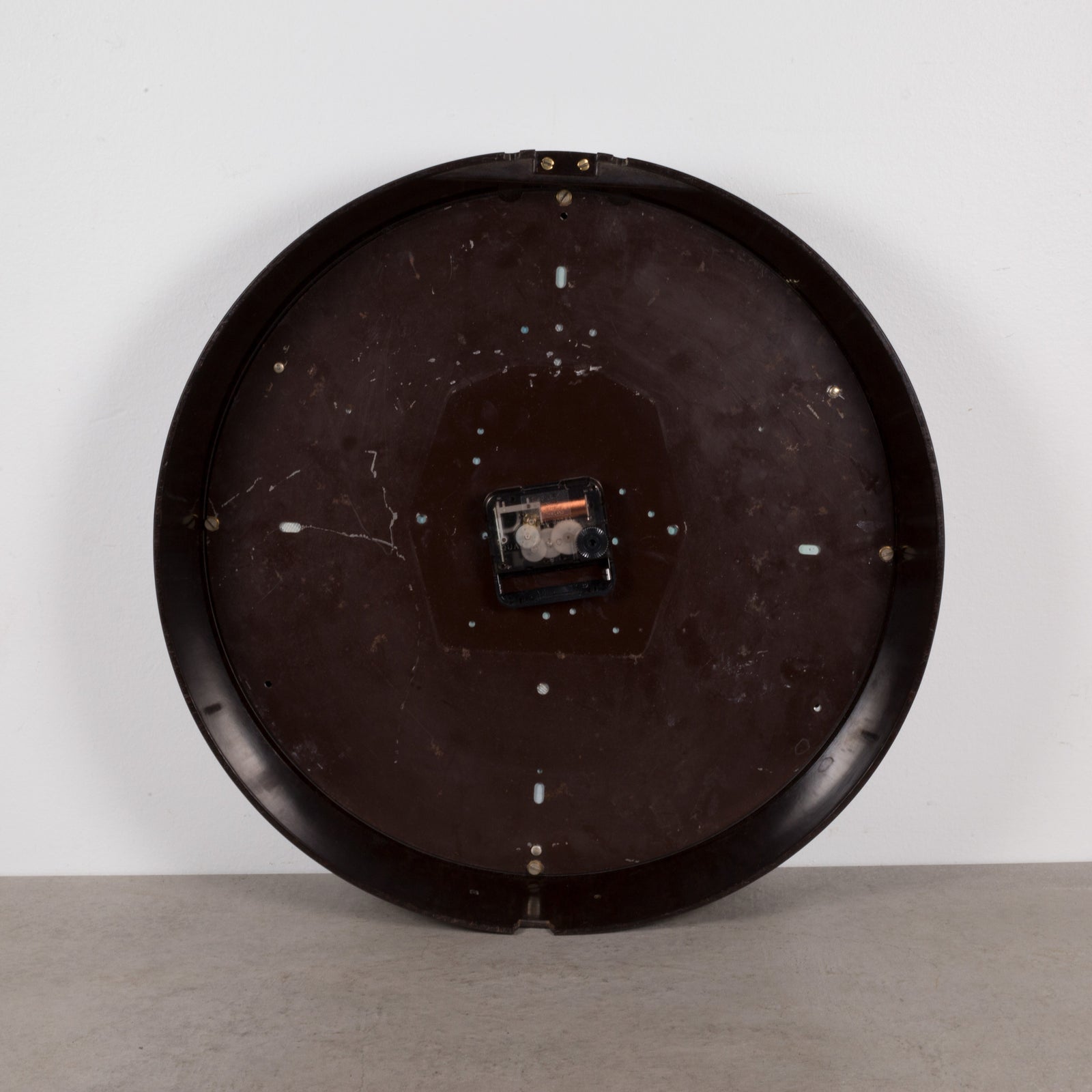 Mid-century Gents of Leicester 24 Hour Bakelite Wall Clock c.1960