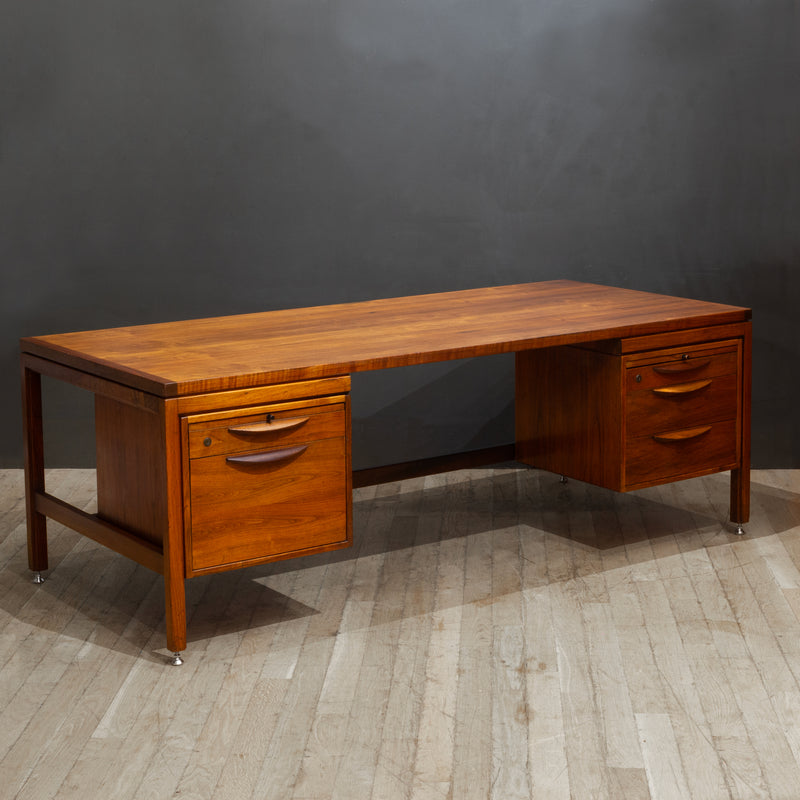 Mid-century Walnut Executive Desk by Jens Risom for Jen Risom Designs c.1950