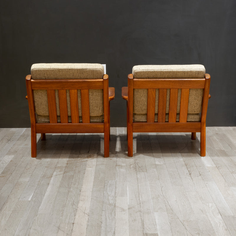 Pair of Mid-century Glostrup Mobelfabrik Lounge Chairs c.1960