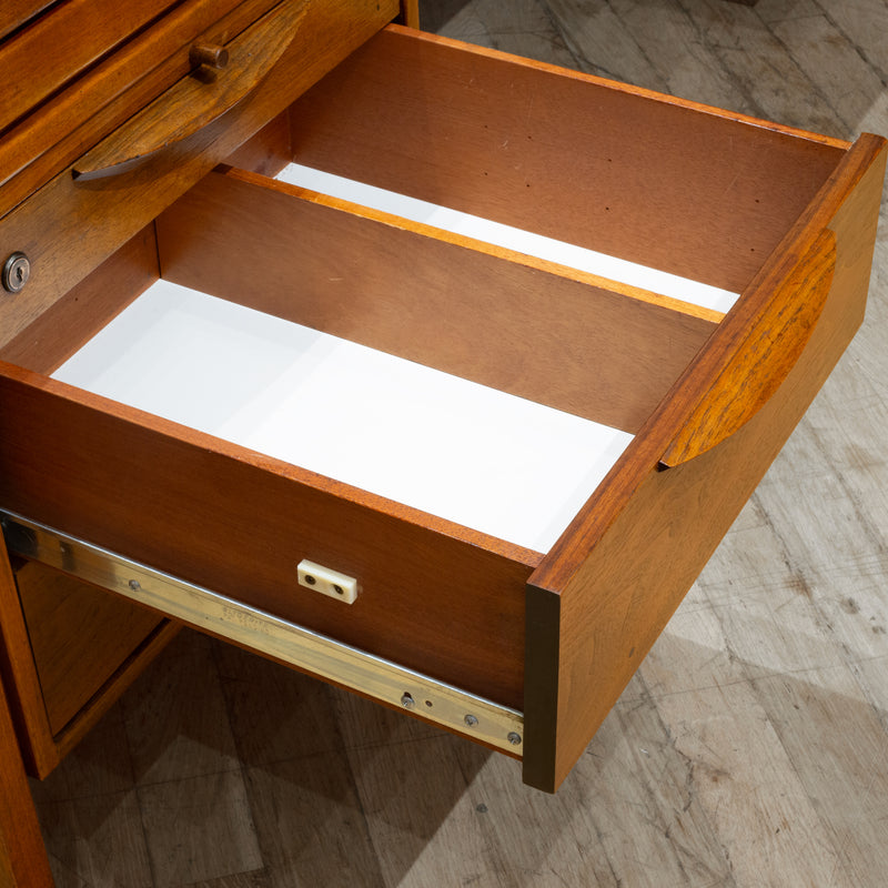 Mid-century Executive Desk by Jens Risom for Risom Designs c.1950