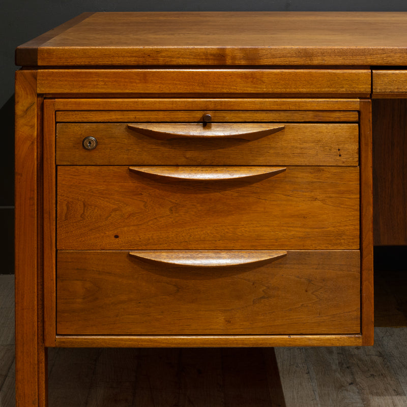 Mid-century Executive Desk by Jens Risom for Risom Designs c.1950