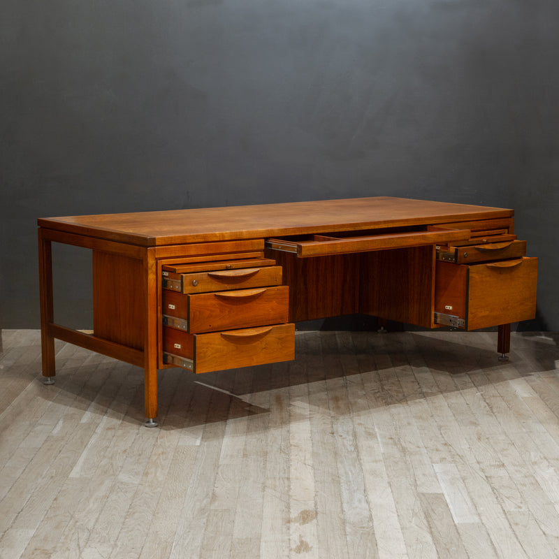 Mid-century Executive Desk by Jens Risom for Risom Designs c.1950