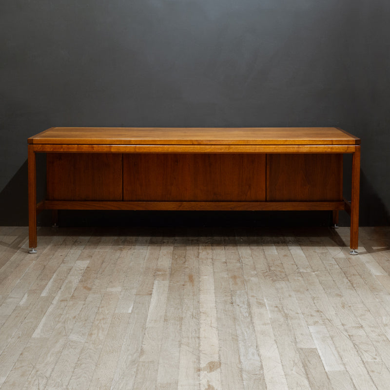 Mid-century Executive Desk by Jens Risom for Risom Designs c.1950