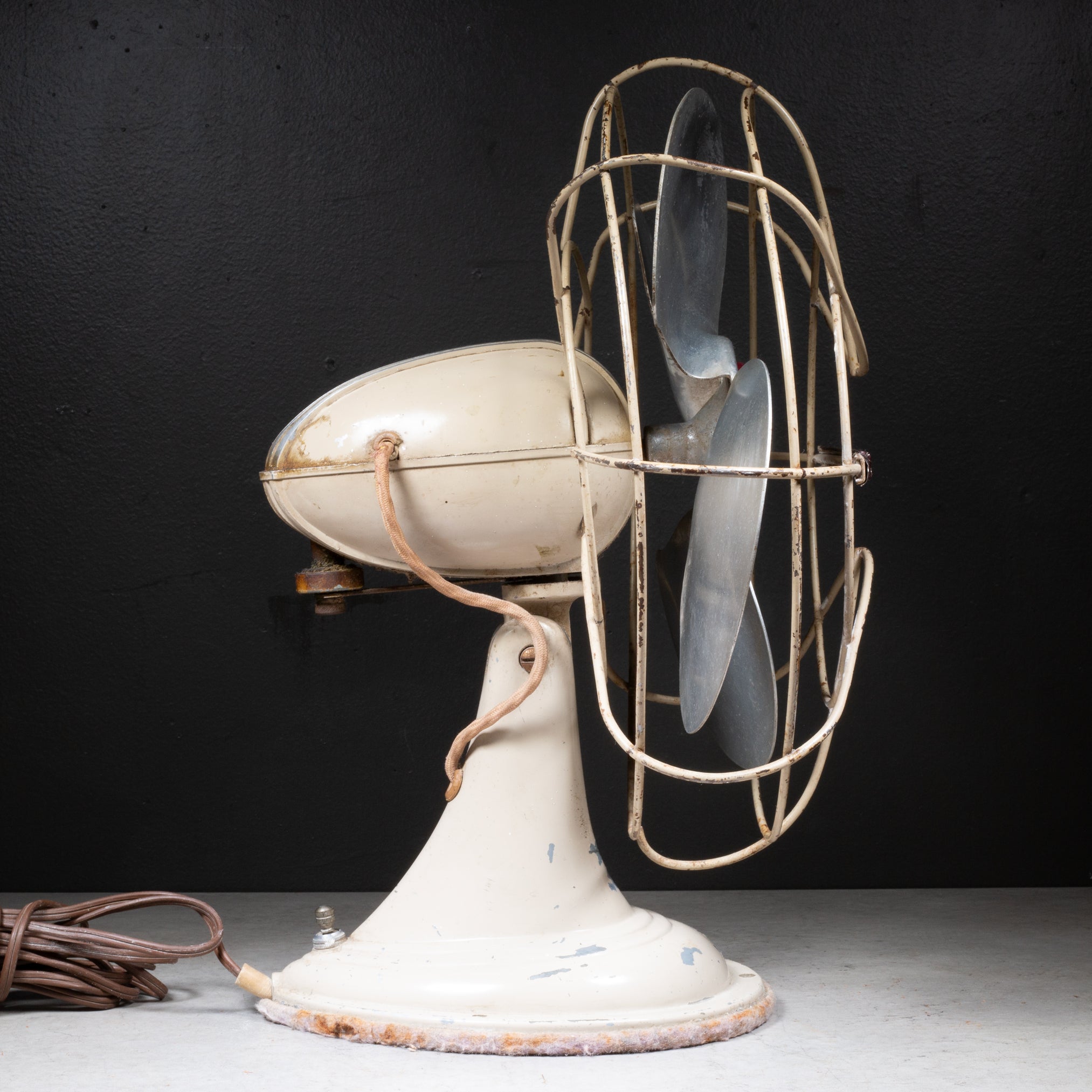 Mid-century Westinghouse Oscillating Fan c.1940 | S16 Home