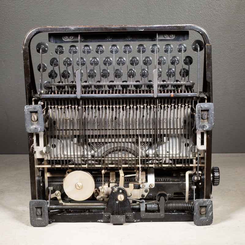 Antique Remington Portable Noiseless Typewriter c.1937