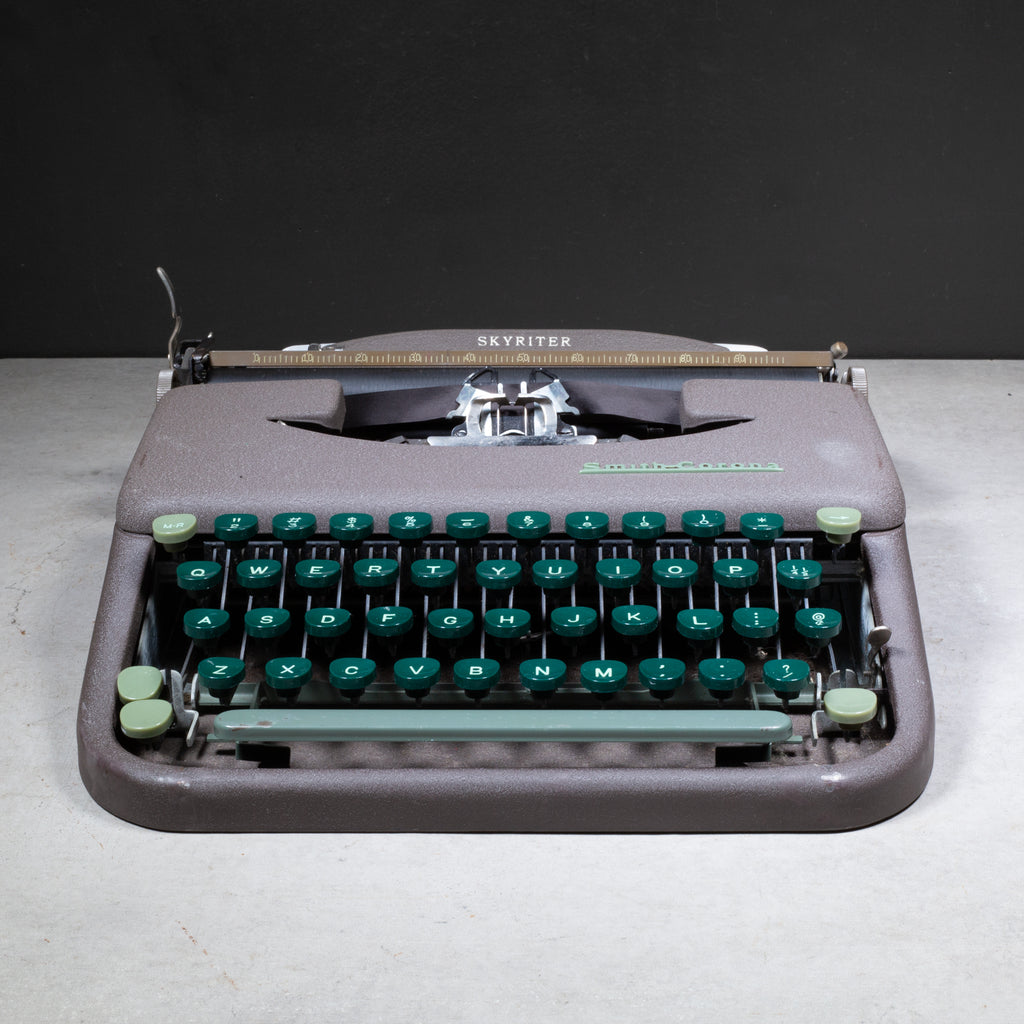 Vintage Smith-Corona Skyriter Typewriter c.1952 | S16 Home
