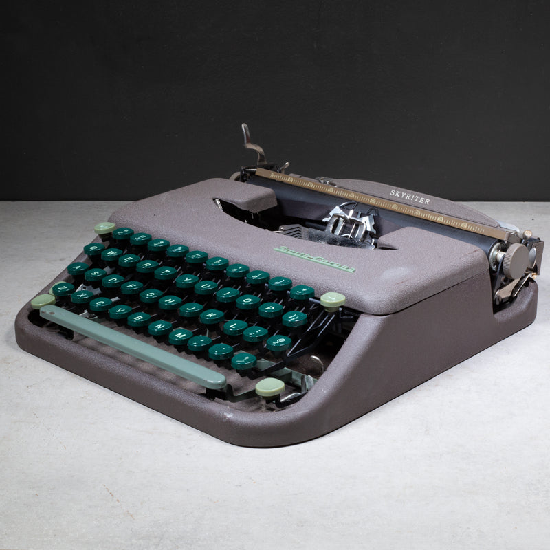 Vintage Smith-Corona Skyriter Typewriter c.1952 | S16 Home