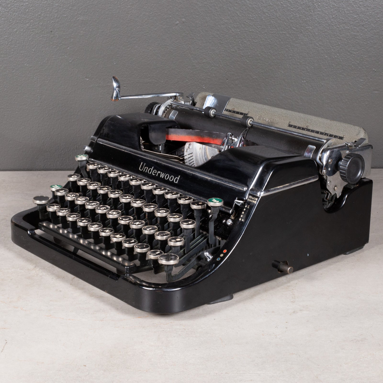 UNDERWOOD タイプライター 1st-typewriter-1935-underwood-