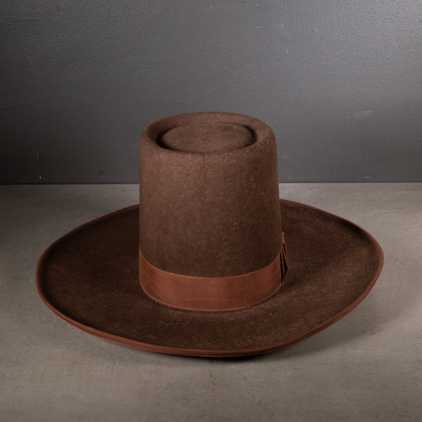 vintage-peruvian-tall-hat-