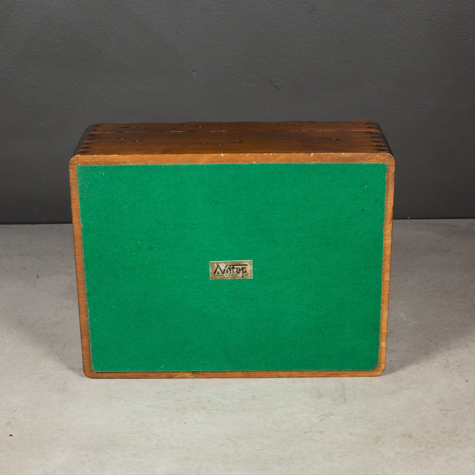 Vintage Walnut Humidor | S16 Home