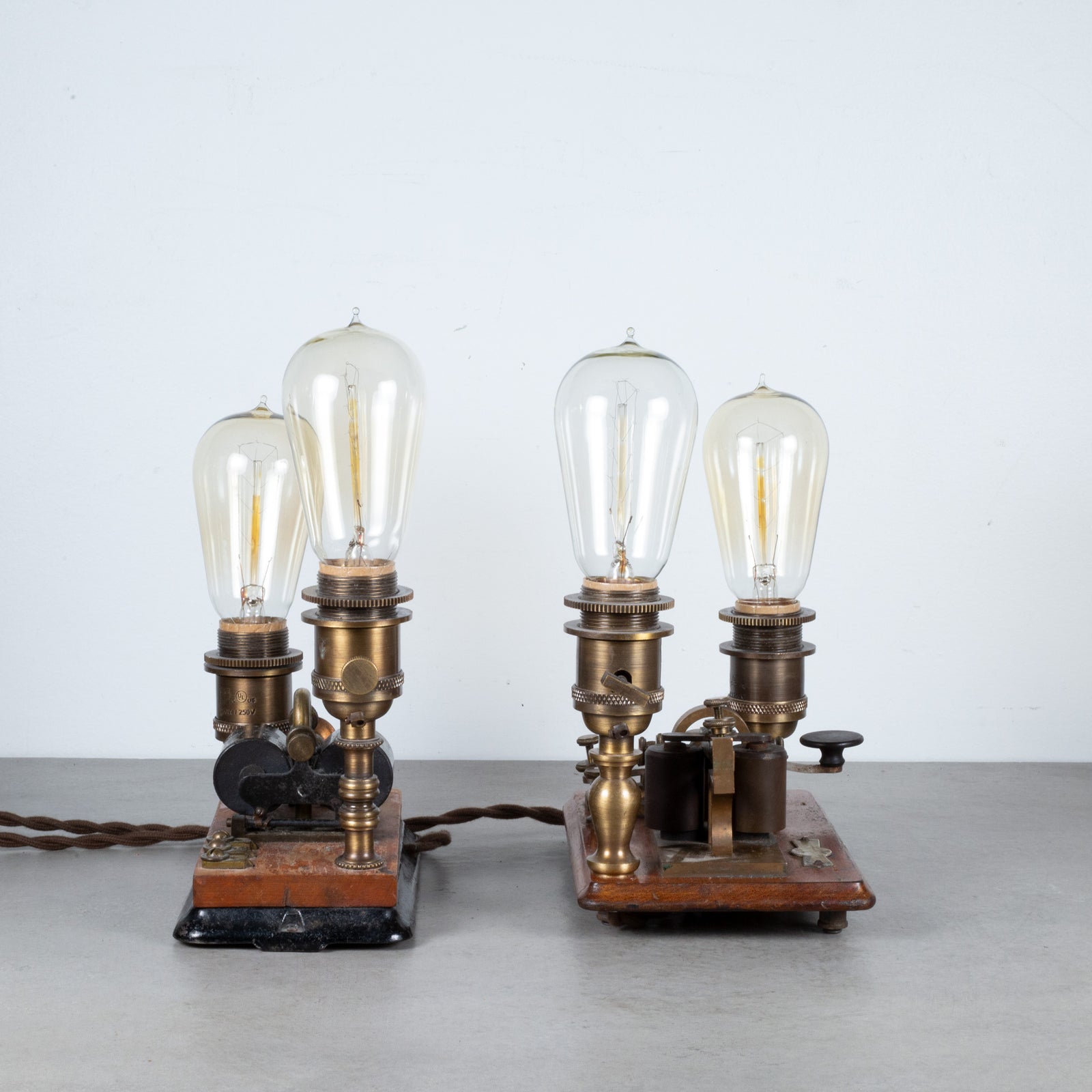【中古】「未使用品」［CD］Essential Inspector Morse 19th c. Industrial Morris Code Light Fixtures c.1881 | S16 Home