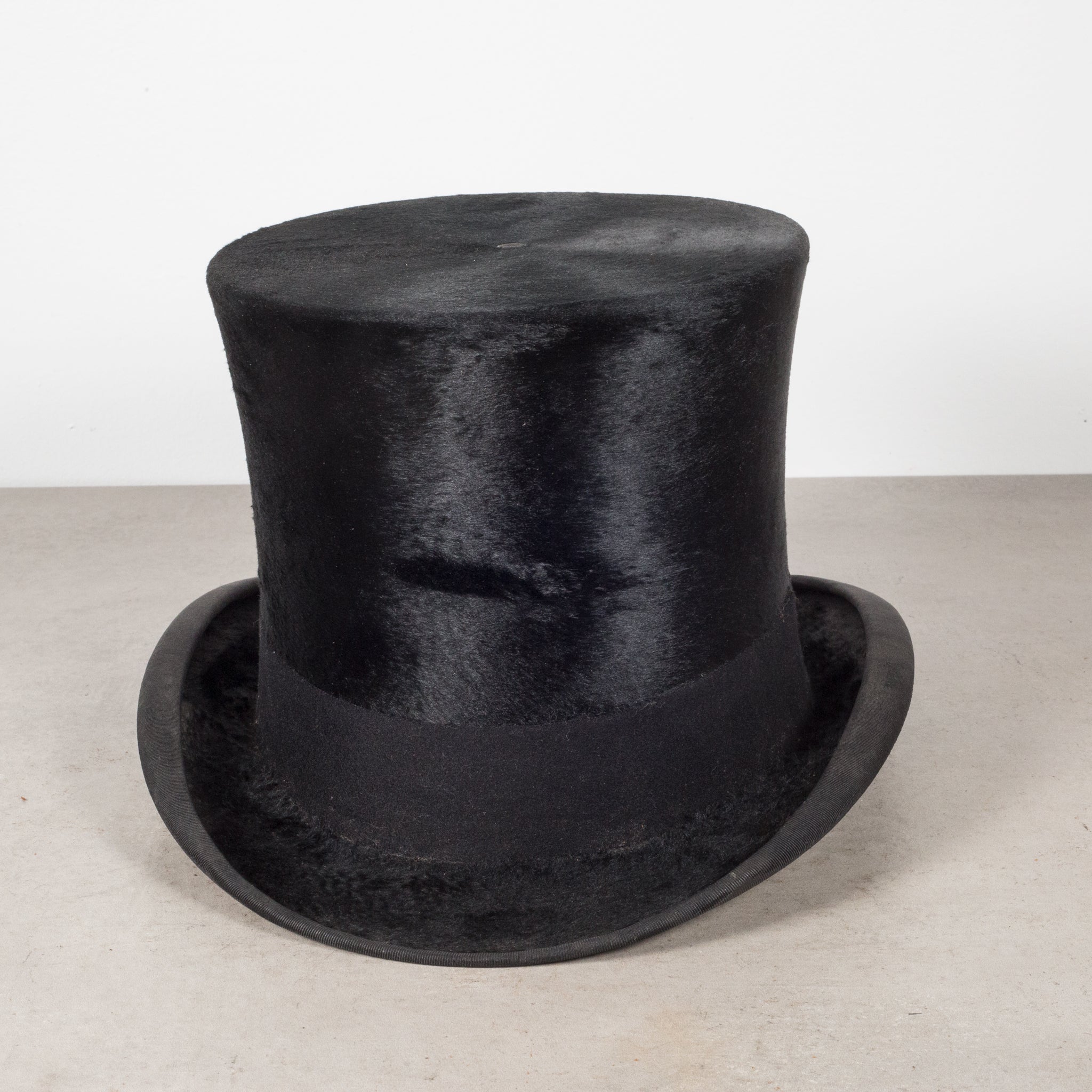 Antique Beaver Fur Top Hat S16 Home - Main Image