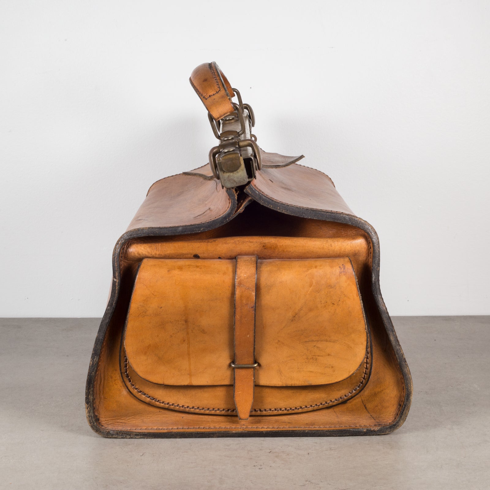 Leather Doctor's Examination House Call Bag c.1930-1940 | S16 Home