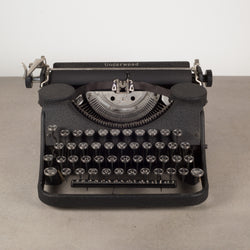 Antique Refurbished Portable Underwood Leader Typewriter c.1938