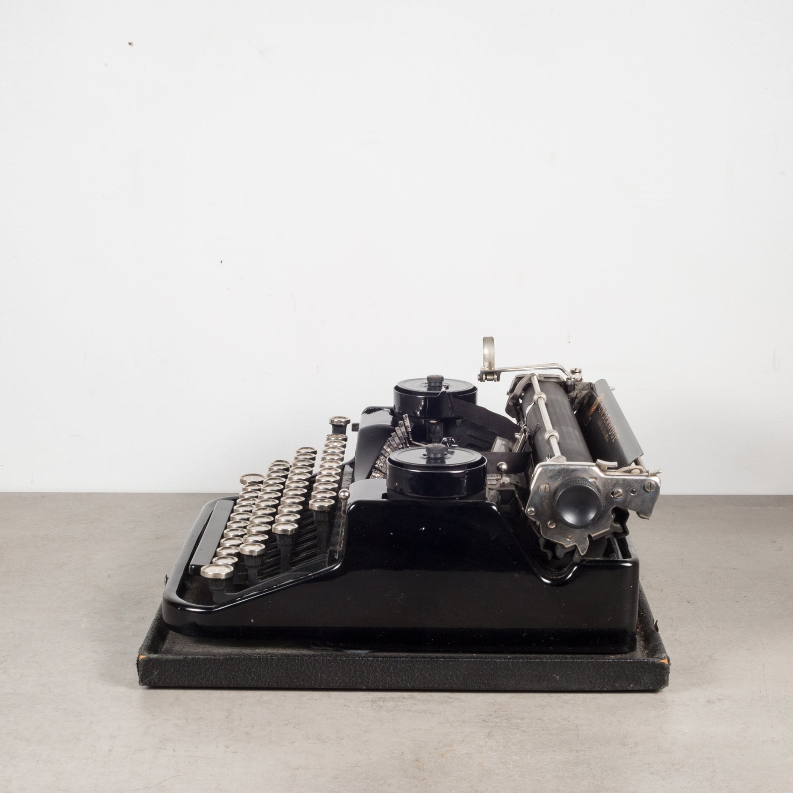 Antique Underwood Standard Portable Four Bank Typewriter c.1928 | S16 Home