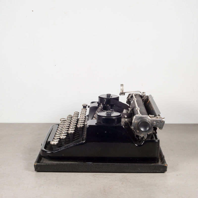 Antique Underwood Standard Portable Four Bank Typewriter c.1928