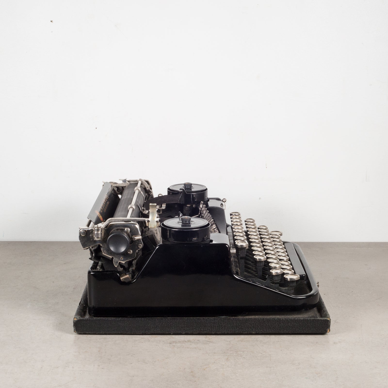 Antique Underwood Standard Portable Four Bank Typewriter c.1928