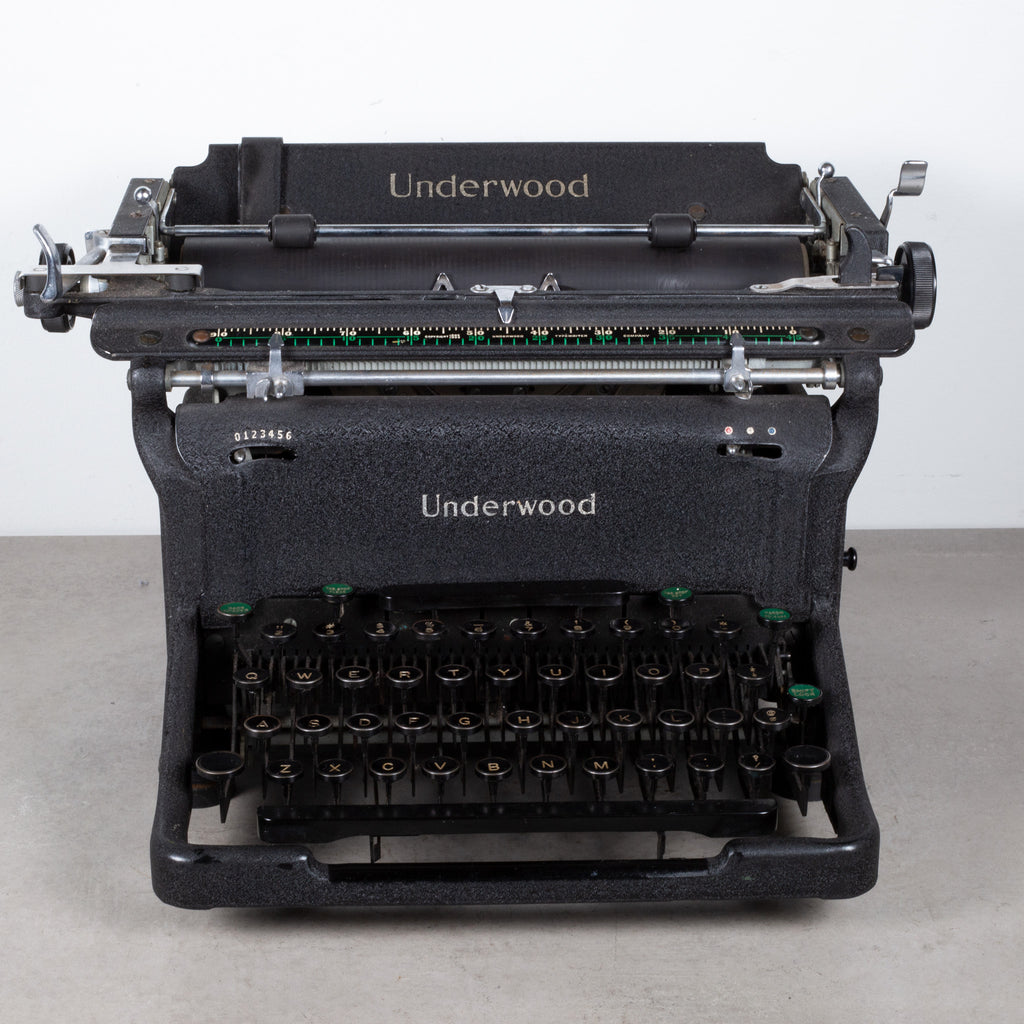 antique-underwood-typewriter-