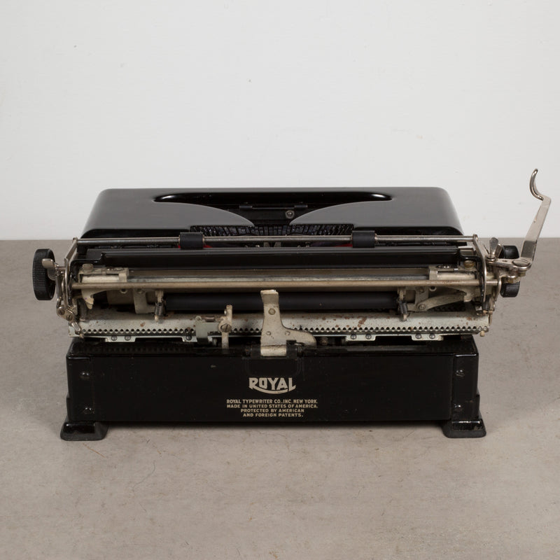 Antique Art Deco Royal Portable Typewriter c.1936