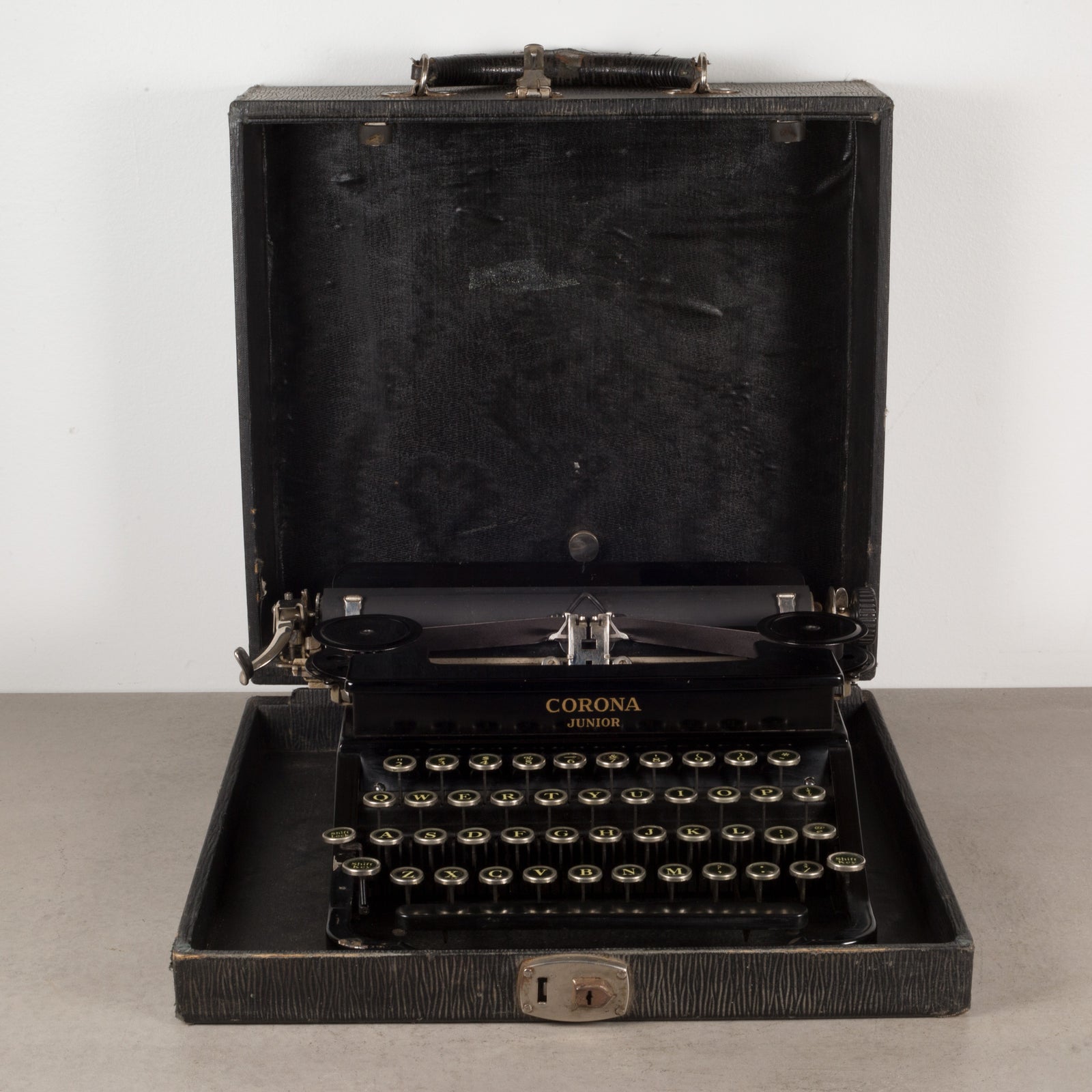SMITH CORONA タイプライター レトロ Vintage 1950's Smith-Corona Clipper Portable Typewriter w/ Case