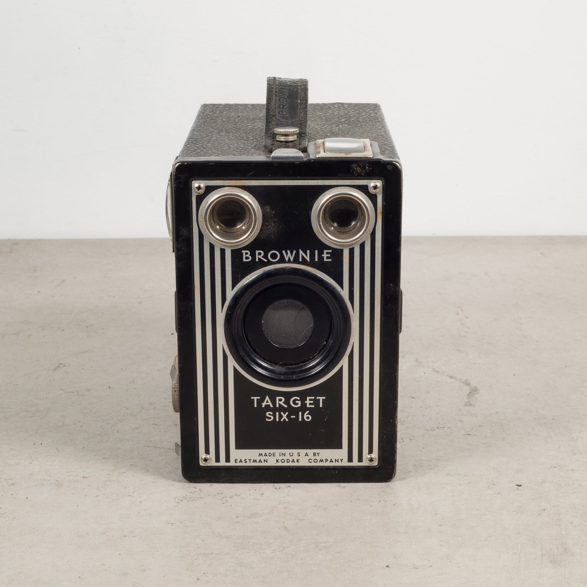 Brownie Target Six-16 Box Camera c.1946-1951